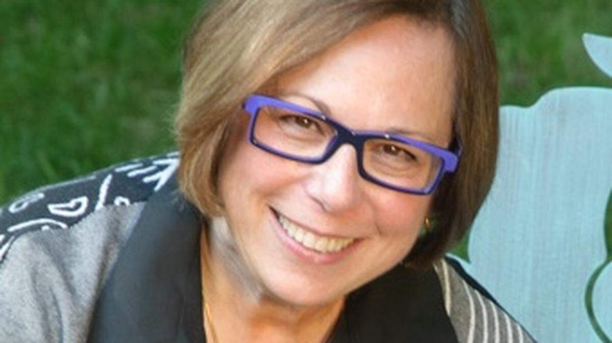 Nancy Gordon is a former District Court judge from Durham.