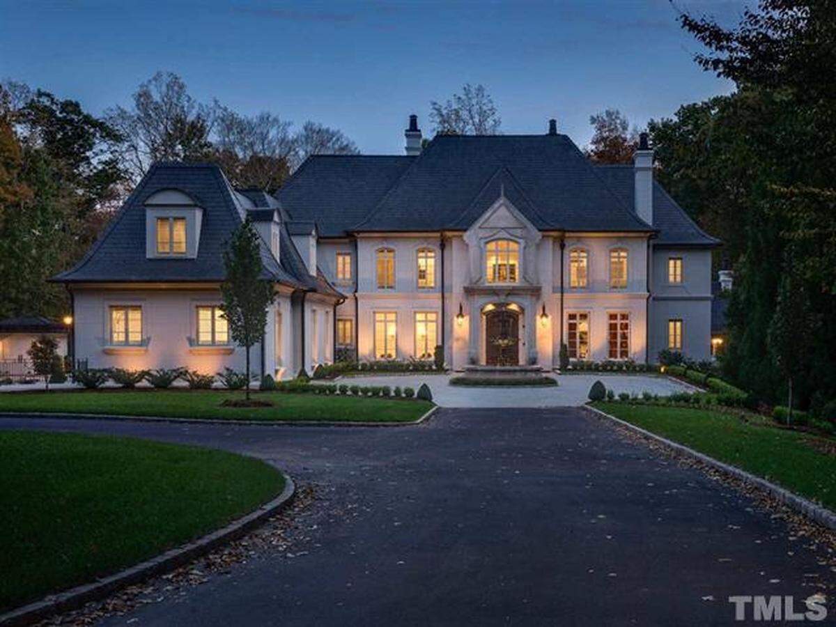The front of the house at 1624 Morning Mountain Road in Raleigh.