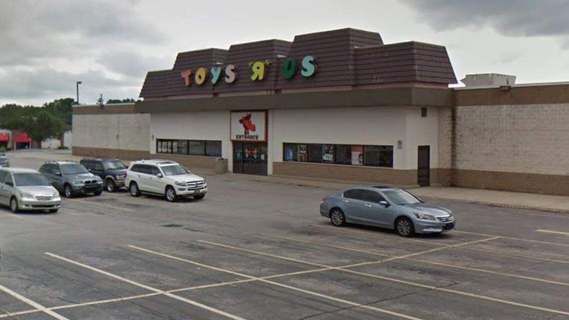 The landlord of the Toys R Us Durham location said that Hamrick's will replace the toy seller in South Square.