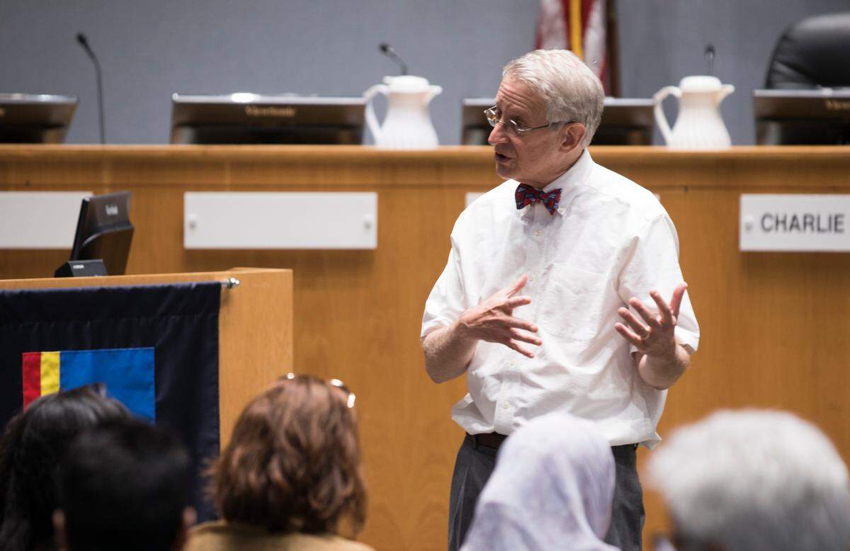 Durham Mayor Steve Schewel speaks to students before a City Council meeting at City Hall on Monday, August 6, 2018.