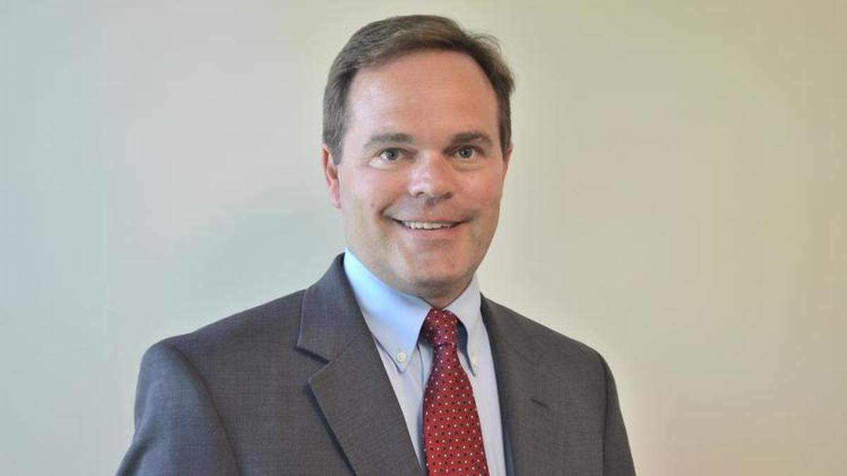 Jeff Mann is the general manager of GoTriangle. He joined GoTriangle from the N.C. Department of Transportation in July 2015.