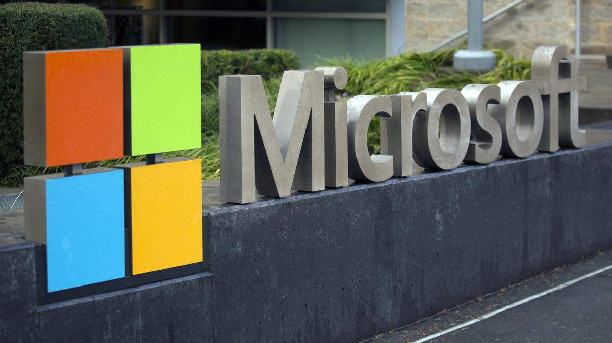 Microsoft and Duke University are joining forces in a new research collaboration that includes the opening of a Microsoft "innovation hub" in the Chesterfield building in Durham.
