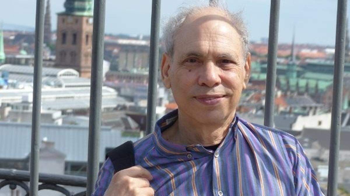 Lester Levine lives in Chapel Hill.