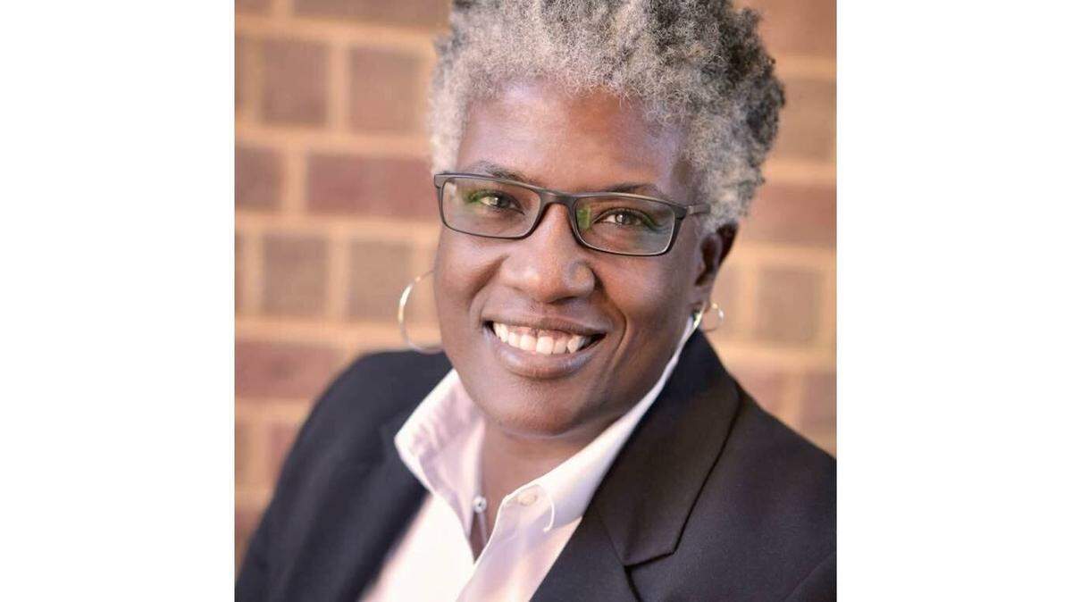 Satana Deberry