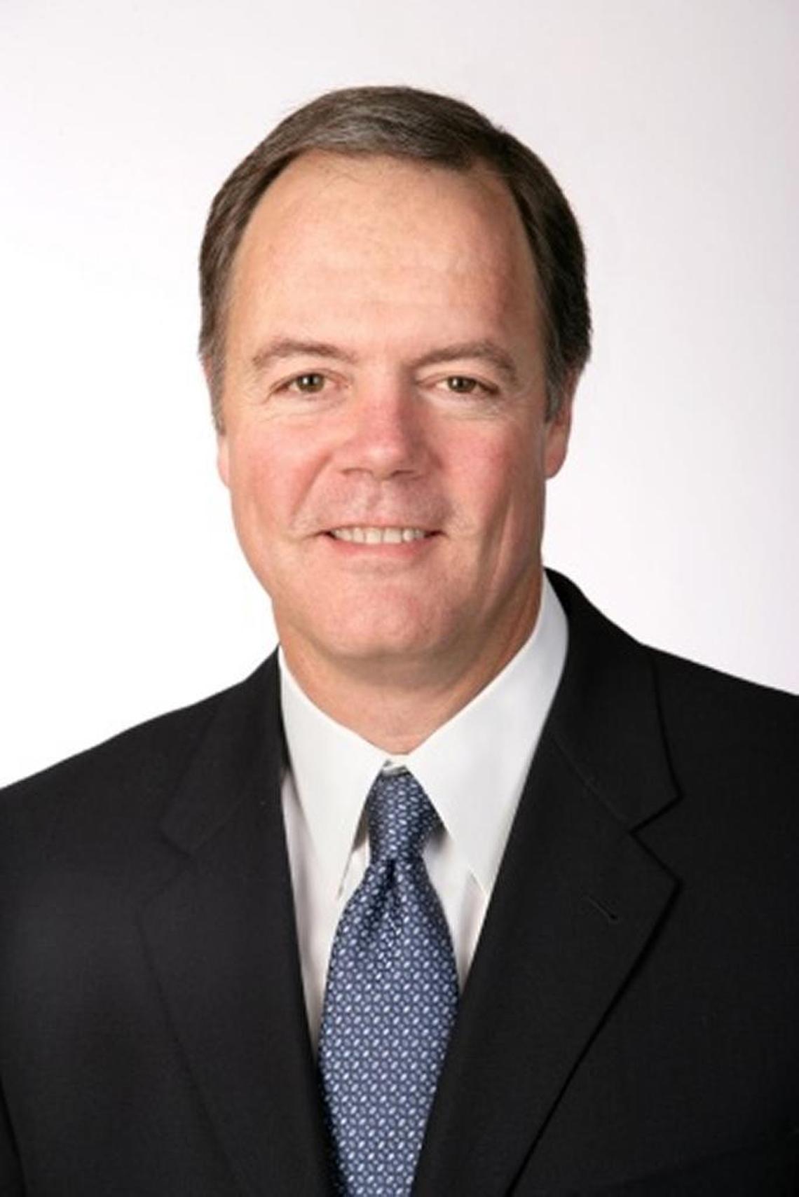 Gregg Lowe joins the company having led Austin, Texas-based semiconductor maker Freescale Semiconductor.