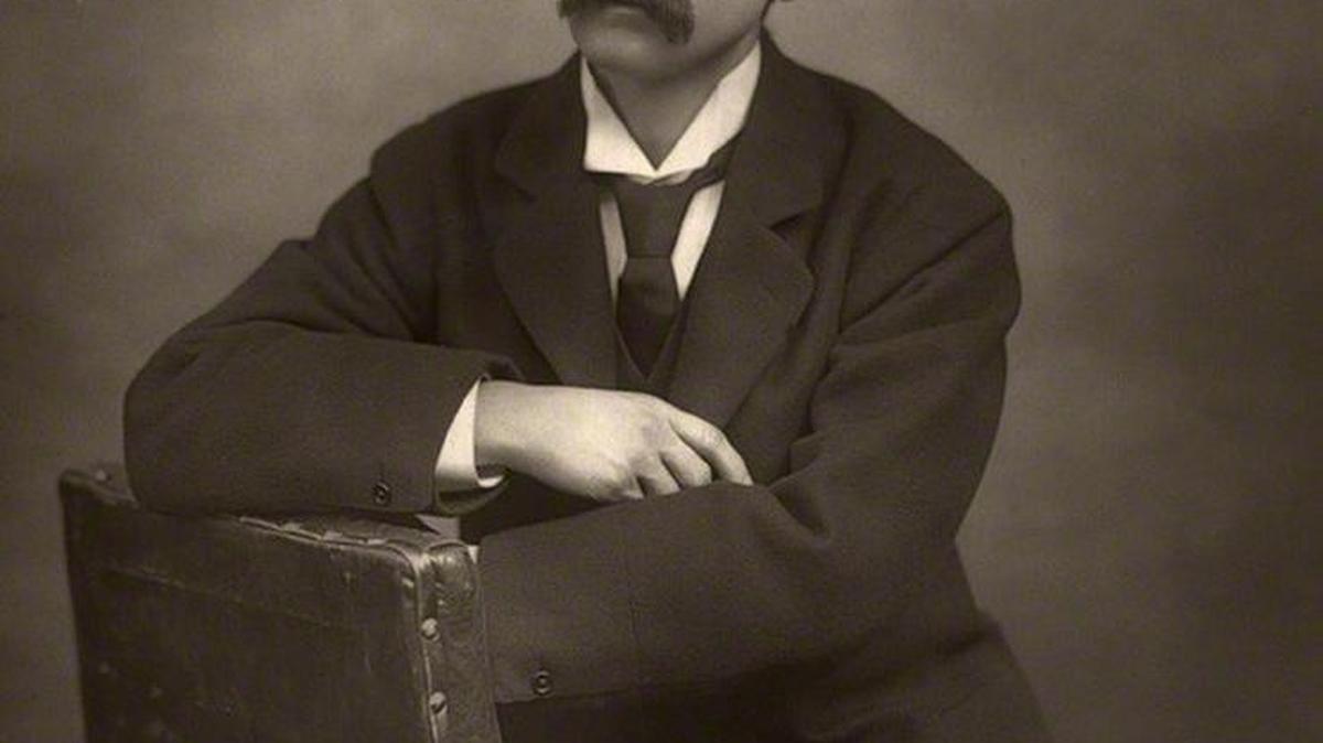 Author J.M. Barrie, ca. 1900.