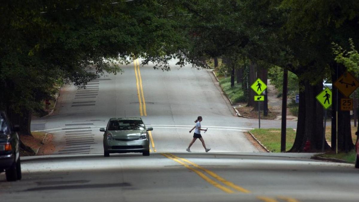 A public Trees Over Durham forum is scheduled Tuesday, April 25 to discuss a future plan for Durham trees. Tree advocates want to ensure that city has a plan that maintains Durham’s canopy and provides for the planting of trees in poor neighborhoods, which historically haven’t benefited from tree canopies.