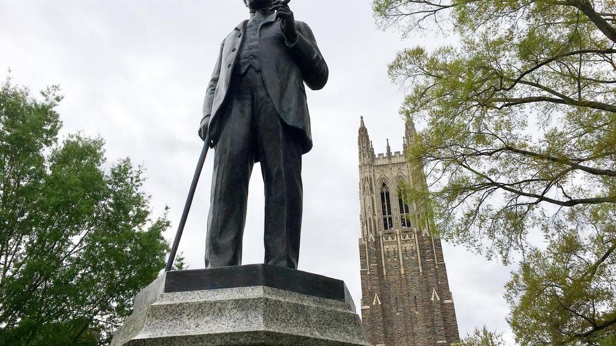 Duke University plan to raise the wages of more than 2,300 of its workers to a minimum of $15 an hour by mid-2019.