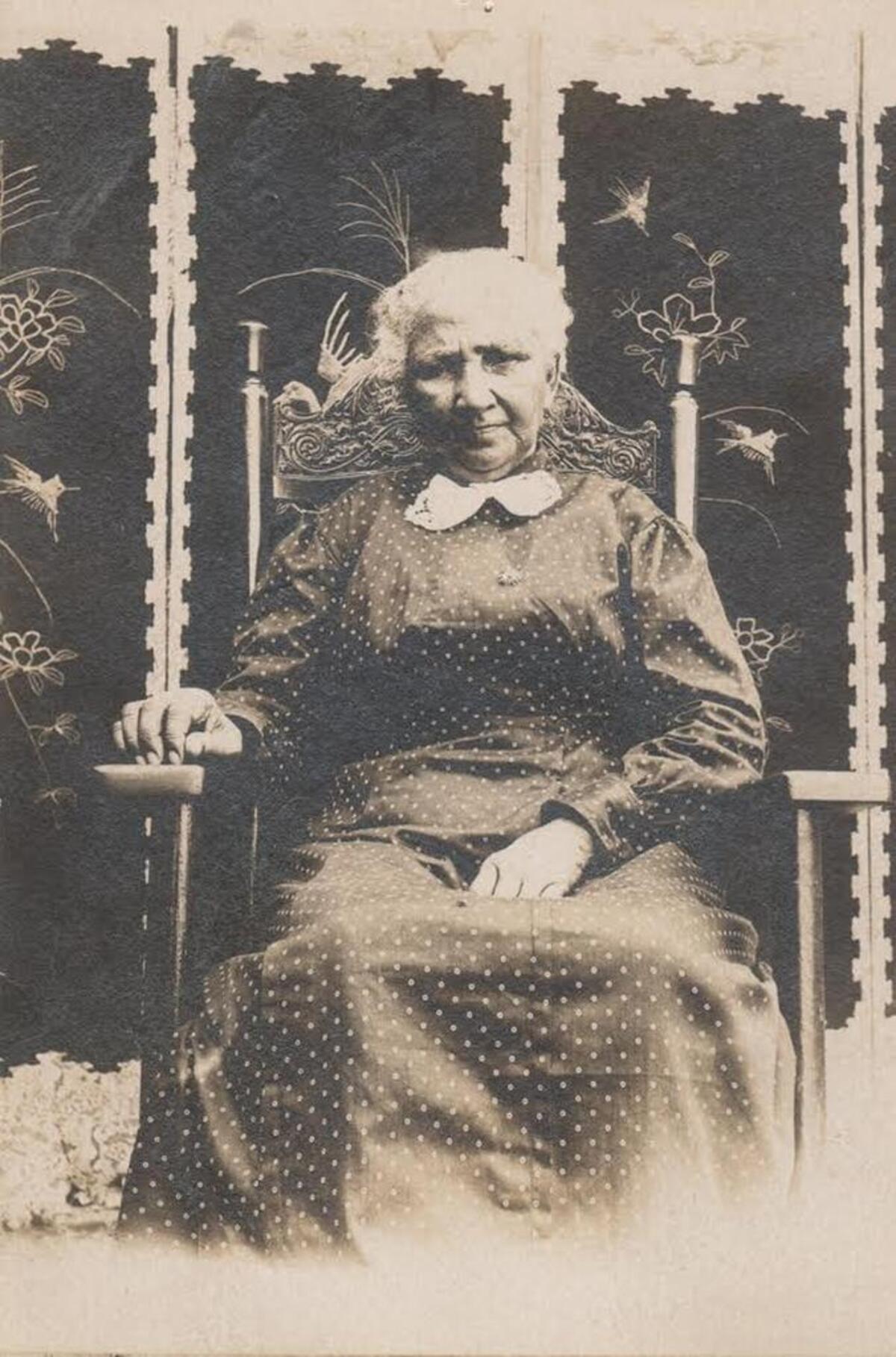 Margaret “Maggie” Ruffin Faucette, a native of Hillsborough, came to what was then called Durham Station in 1866. Later, she gave the first $1 in toward the erection of the new White Rocke Baptist Church.