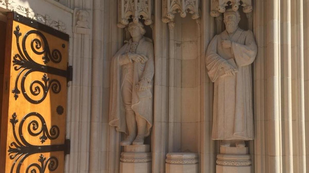 A number of people at Duke University have suggested putting a statue of Pauli Murray in the empty niche at the entrance Duke Chapel once occupied by the image of Confederate Gen. Robert E. Lee.