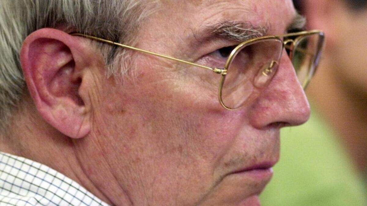 David R. Godschalk, seen in this 2001 photo, was a longtime professor in UNC’s Department of City and Regional Planning.