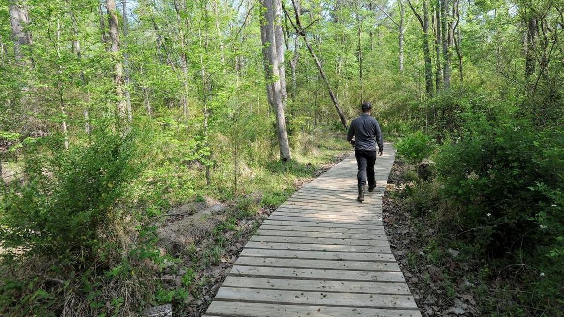 Orange County Sheriff’s deputies are warning hikers to hide their valuables after arresting a man on Feb. 6, 2024, in connection with auto break-ins at local parks and trailheads, including the Brumley Family Nature Preserve.