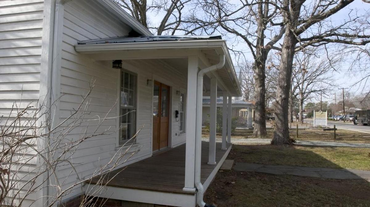 The Carrboro aldermen want to keep older single-family homes from being redeveloped into student rentals. “It’s devastating to rents for middle-class families, just devastating,” Alderwoman Jacquie Gist says.