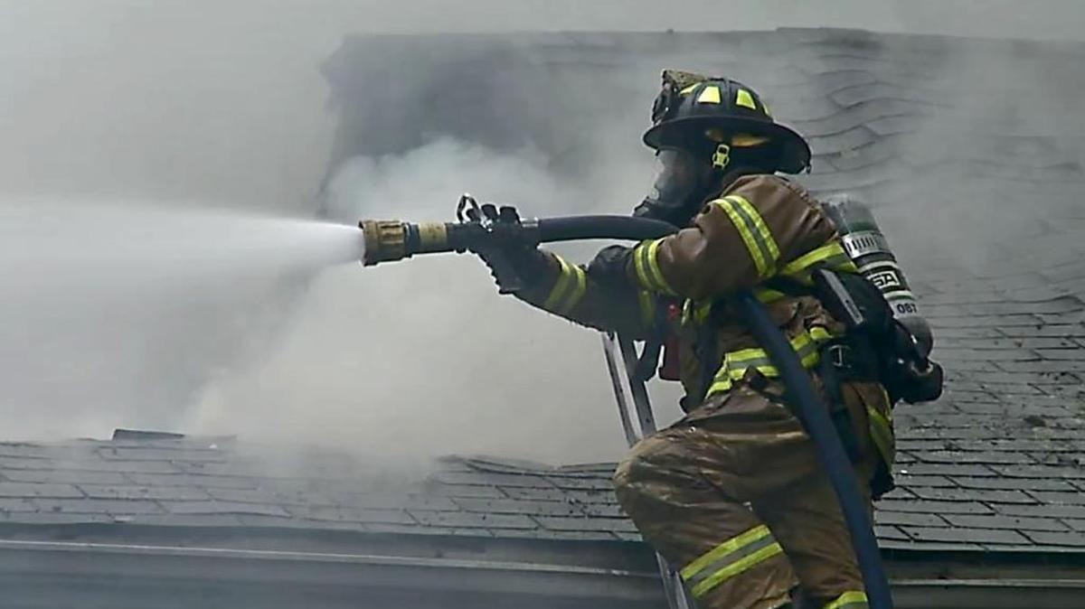 Break-in thieves are targeting firefighters around the Triangle, officials say, with nearly two dozen break-ins reported in January 2025 while firefighters’ personal vehicles were parked at stations in Chapel Hill, Durham and Raleigh.