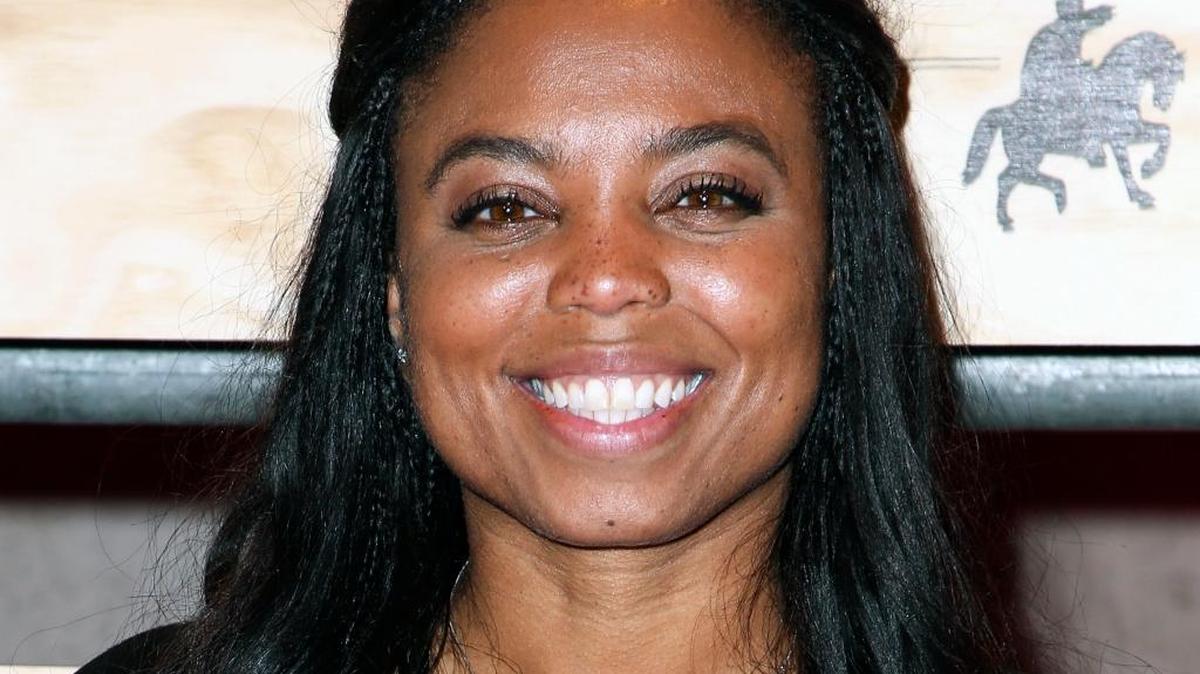 ESPN says it has accepted the apology of its “Sportscenter” host Jemele Hill for tweeting this week that President Donald Trump was a “white supremacist” and “bigot.”