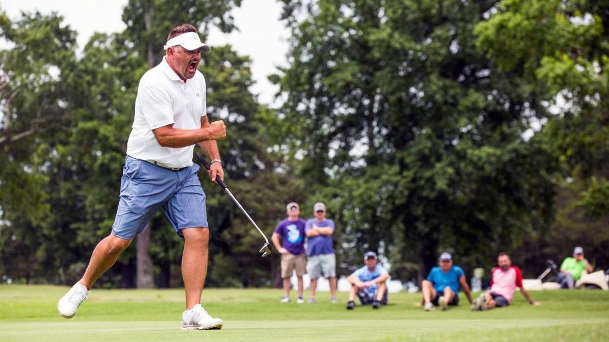 Ronnie Williams Jr. celebrates after sinking a birdie putt on hole No. 13 at Durham’s Hillandale Golf Course during the Herald-Sun Golf Classic final on Sunday June 25, 2017, .
