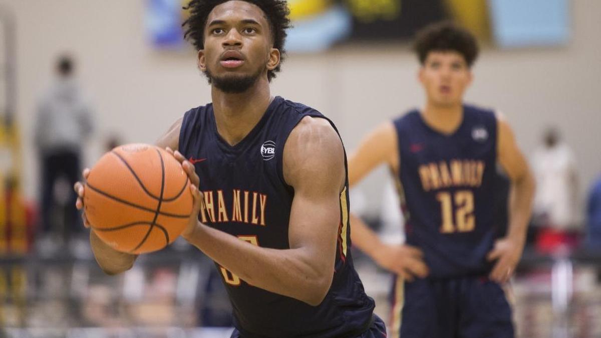 Marvin Bagley III competes in Nike's Elite Youth Basketball League in Indianapolis in April. Bagley is expected to announce his college decision on Monday.