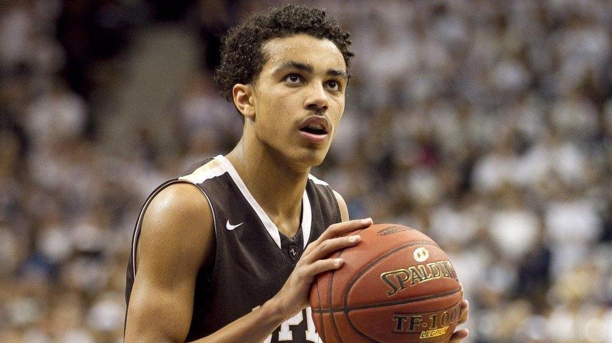 Tre Jones, the country’s top point guard, signed a National Letter of Intent to play with Duke.