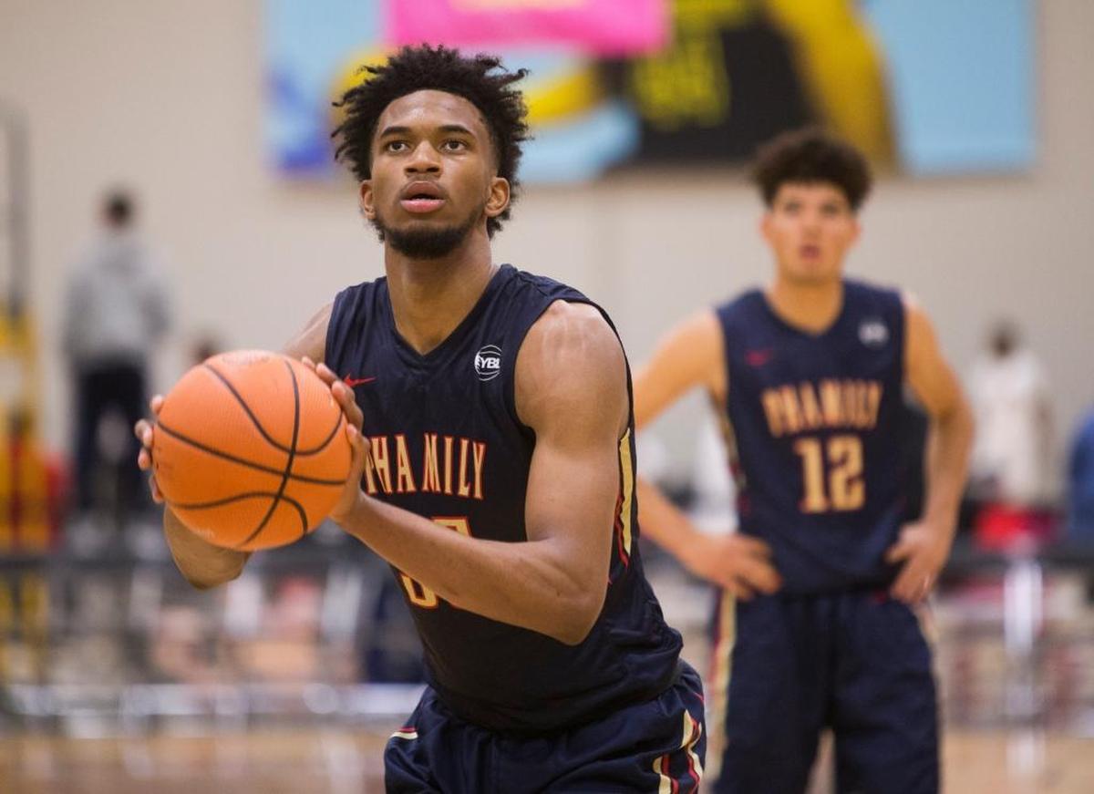 Marvin Bagley III, left, competes in Nike’s Elite Youth Basketball League in Indianapolis in April.