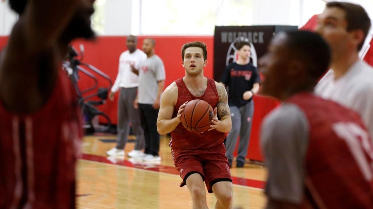 N.C. State’s Braxton Beverly prepares to shoot during the Wolfpack’s practice on Nov. 1.