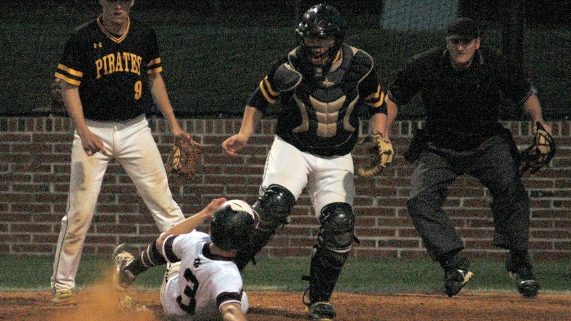 Red Wolves hold off Riverside 9-8 in baseball