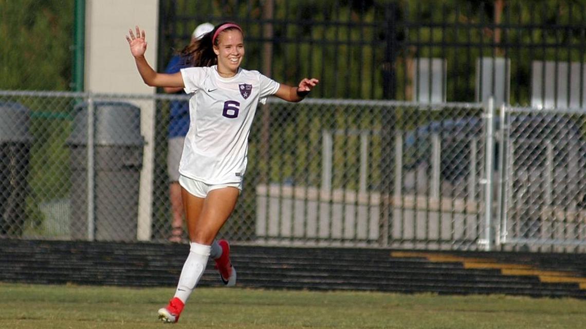 Carrboro survives against SW Onslow in girls' soccer