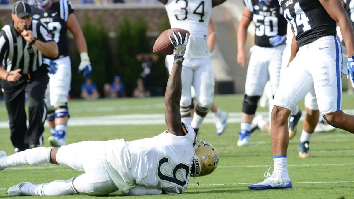The game ended with Pittsburgh Jordan Whitehead intercepted Duke's pass in the 4th quarter , Saturday, October 21, 2017, in Wallace Wade Stadium.